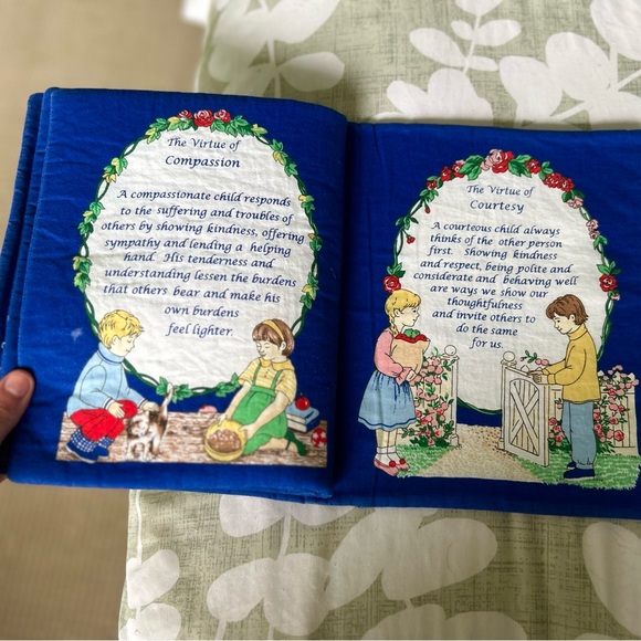 VTG Handmade Material Stitched Sewn Child's Virtues Life Lessons Soft Book Art - Picture 8 of 13